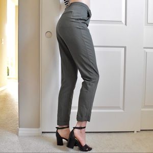 1950’s Pinup Style Audrey Hepburn Cigarette Pants